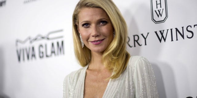 Actress Gwyneth Paltrow poses at the 2015 amfAR Inspiration Gala in Los Angeles, California October 29, 2015. amfAR's sixth annual gala benefits AIDS research. REUTERS/Mario Anzuoni