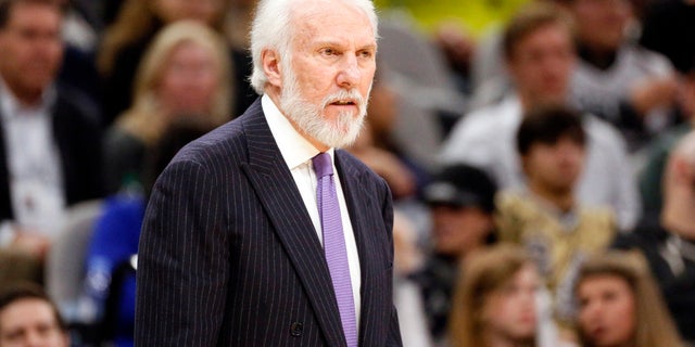 San Antonio Spurs coach, Gregg Popovich, said the United States "is an embarrassment to the world" after President Trump's recent fights with professional sports teams.
