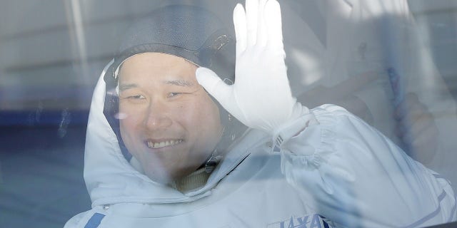 Norishige Kanai said he actually grown only two centimeters since being in space for a month.
