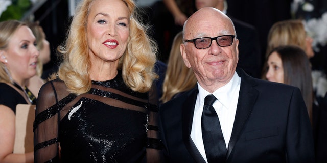 Model Jerry Hall and Rupert Murdoch arrive at the 73rd Golden Globe Awards in Beverly Hills, California January 10, 2016. REUTERS