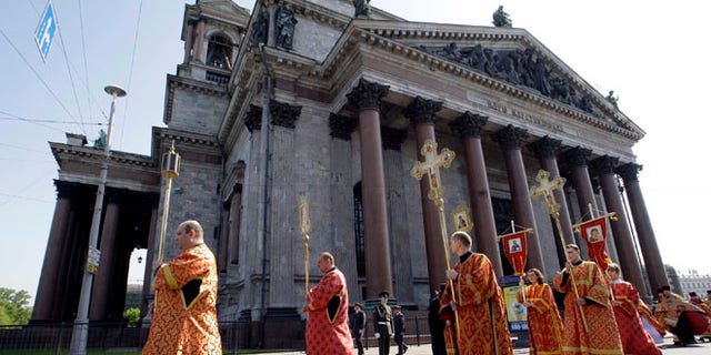 A religious procession leaves St. Isaac's Cathedral in 2009.