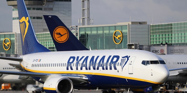 a2529787-ryanair reuters