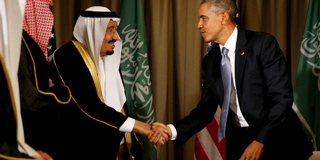 President Barack Obama shakes hands with Saudi Arabia's King Salman after their meeting alongside the G20 summit at the Regnum Carya Resort in Antalya, Turkey, November 15, 2015. (REUTERS/Jonathan Ernst)