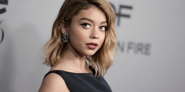 One week after being hospitalized, Sarah Hyland is back in the gym.