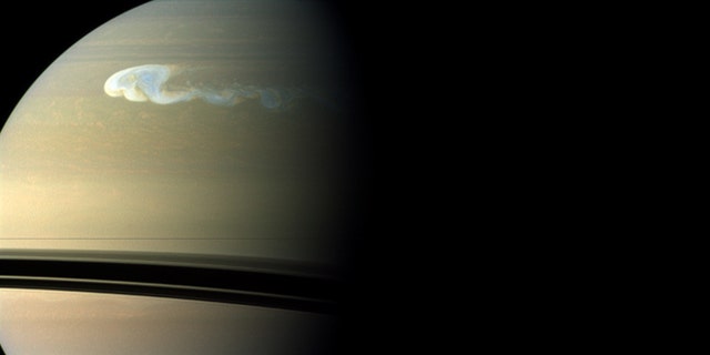 Badai besar Saturnus terus mengejutkan para ilmuwan