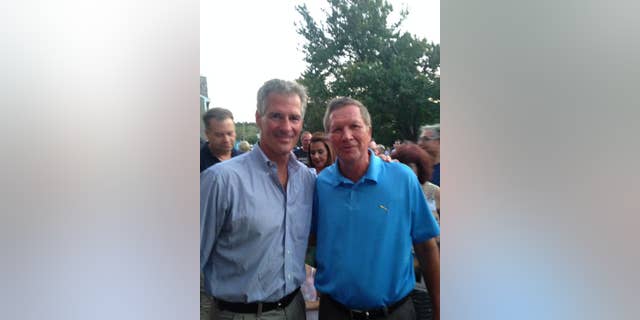Former Mass. Sen. Scott Brown and Ohio Gov. John Kasich at Brown's 'No BS backyard barbecue' event. (Facebook)