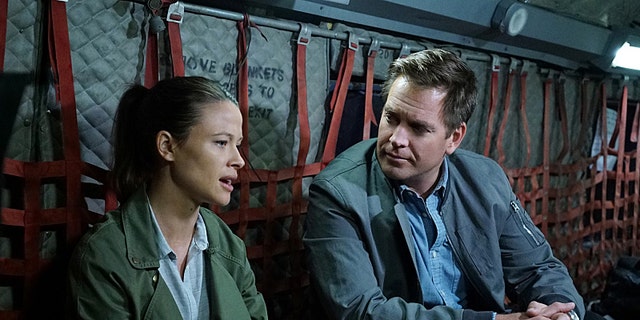 "Saviors" --DiNozzo is reunited with his ex-girlfriend, Jeanne Benoit, when insurgents in Sudan attack a group of volunteer doctors, including her husband, on NCIS, Tuesday, Nov. 10 (8:00-9:00 PM, ET/PT), on the CBS Television Network. Pictured left to right: Scottie Thompson and Michael Weatherly  Photo: Sonja Flemming/CBS  Ã?Â©2015 CBS Broadcasting, Inc. All Rights Reserved