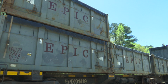 At one point, Parrish's mayor counted 260 containers of biosolids in the town's rail yard.