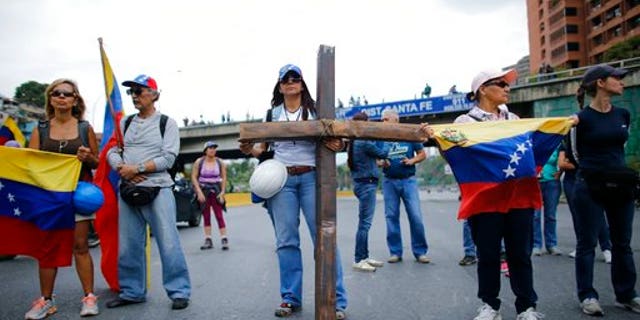 Opposition leaders are rejecting calls for dialogue and remain firm in their demand for immediate general elections.
