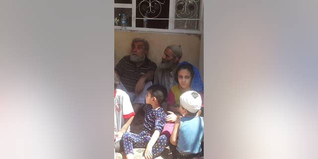 Entire families used as a human shield by ISIS in Mosul, Iraq