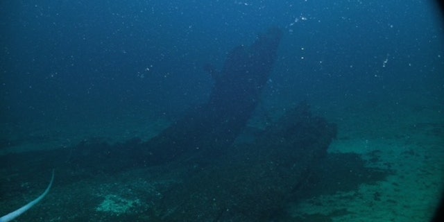 Using sonar, two treasure hunters found the remains of a shipwreck in Lake Michigan. Despite photos from several underwater dives, it's still unclear whether the wreck is the 1679 French Griffin.