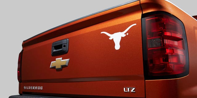 2015 Chevrolet Silverado University of Texas Edition