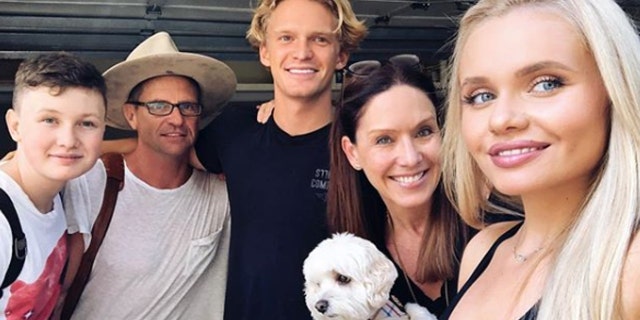 The Simpson family reveals why they decided to leave Hollywood and return home to Hollywood in a new interview.