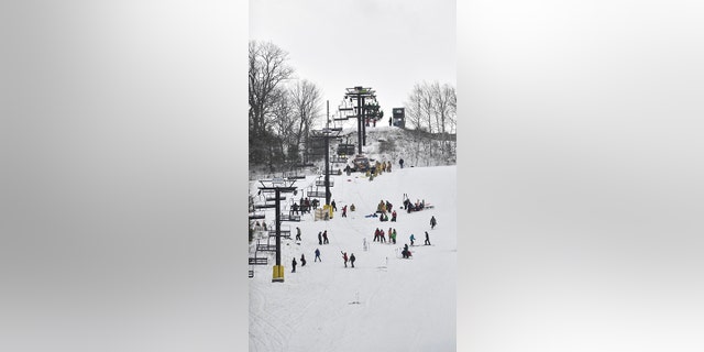 Authorities said five skiers suffered minor injuries when the chair lift at Tussey Moutain Ski Resort in Pennsylvania malfunctioned Saturday.