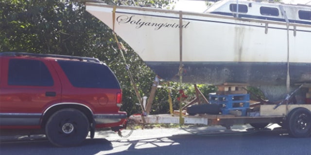 A police spokesperson said via Twitter the contraption was an example of “how not to tow your boat this summer.”
