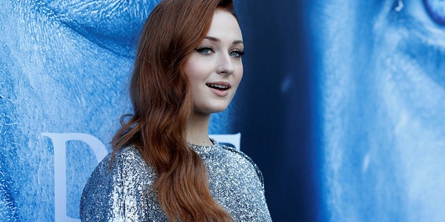 Sophie Turner has asked 'Game of Thrones' co-star Maisie Williams to be her bridesmaid.