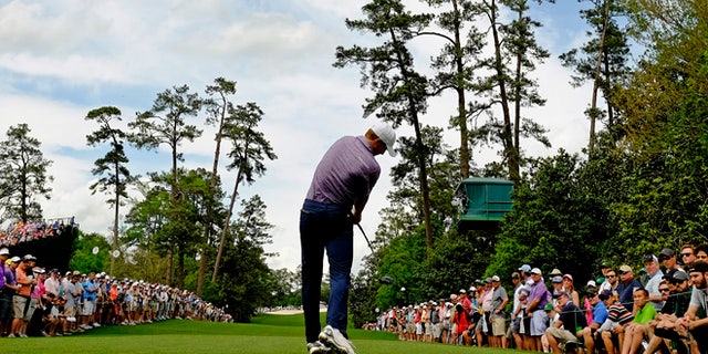 Apr. 10, 2015: Jordan Spieth tees off on the 18th hole during the second round of the Masters golf tournament in Augusta, Ga. (AP)
