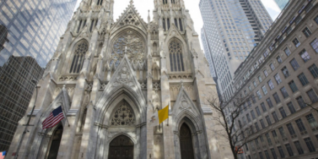 Christmas revelers in New York City were shockingly greeted with painting of a crucified Santa Claus in front of St. Patrick’s Cathedral on Sunday.
