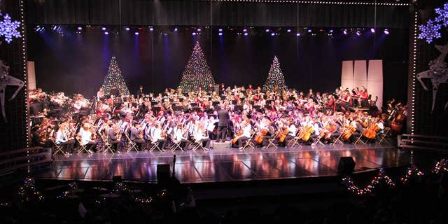 Christmas spectacular Starnes