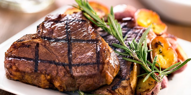 Read up on these tips for getting exactly the steak you want while out to eat.