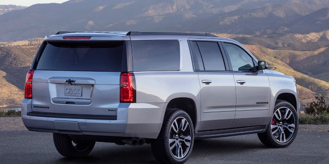 The 2019 Suburban RST Performance Package features a 420-hp, 6.2L V-8 engine, Magnetic Ride Control with performance calibration, and a new Hydra-Matic 10L80 10-speed transmission. Available as an upgrade to the Suburban RST, customers can order the Performance Package in summer 2018.