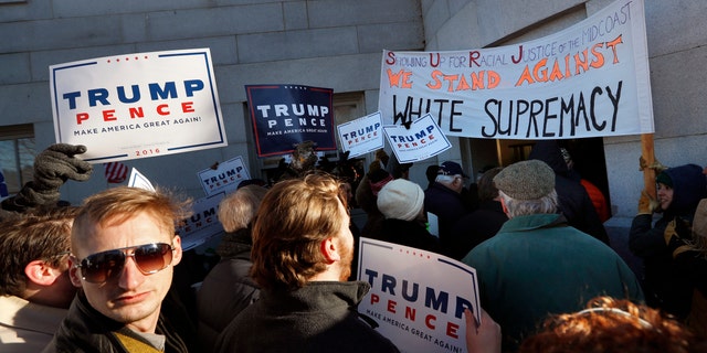 62922a68-protesters