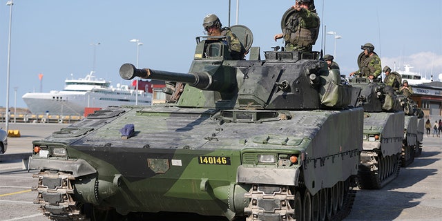 Sept. 14, 2016: A Swedish Skaraborg Armoured Regiment team trains on the island of Gotland in the Baltic Sea.