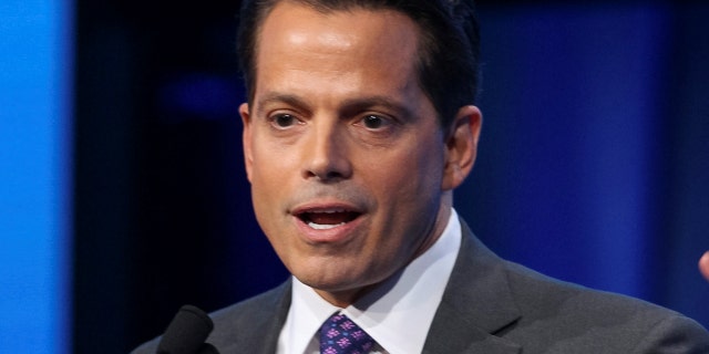 Anthony Scaramucci, Founder and Co-Managing Partner at SkyBridge Capital, speaks during the opening remarks during the SALT conference in Las Vegas, Nevada, U.S. May 17, 2017. REUTERS/Richard Brian - RTX3690L