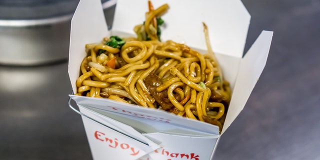 Dine out with your take-out? A new pop-up concept doesn't want diners to eat alone.