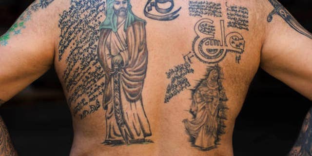For Shiite Muslims, ink shows ‘deep love’ amid Syria’s civil war | Fox News