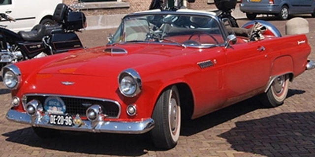 Ford Thunderbird
