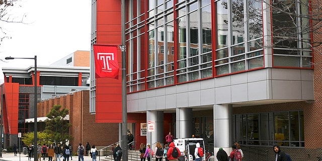 Health officials recommend students who may be infected limit contact with others for at least five days and seek medical care.<br data-cke-eol="1">