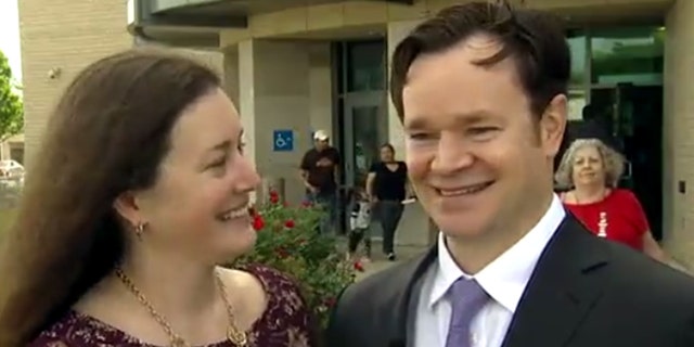 A Texas couple got married outside a sub-courthouse in Arlington after it was evacuated over a suspicious package.