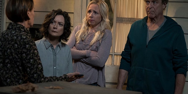 THE CONNERS - "Keep on TruckinÃ" - In the premiere episode, "Keep on TruckinÃ," a sudden turn of events forces the Conners to face the daily struggles of life in Lanford in a way they never have before. "The Conners" premieres TUESDAY, OCT. 16 (8:00-8:31 p.m. EDT), on ABC. (ABC/Eric McCandless)
LAURIE METCALF, SARA GILBERT, LECY GORANSON, JOHN GOODMAN
