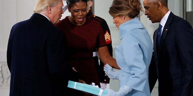 Michelle Obama revealed Melania Trump gave her a frame.