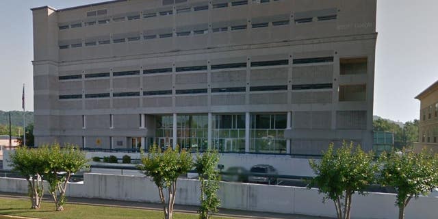 Former inmates claimed the Etowah County Detention Center needs some work.
