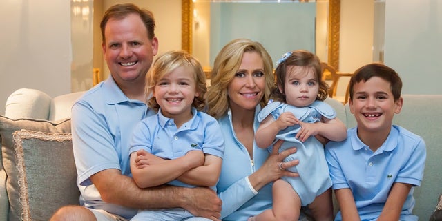 Melissa Francis family photo