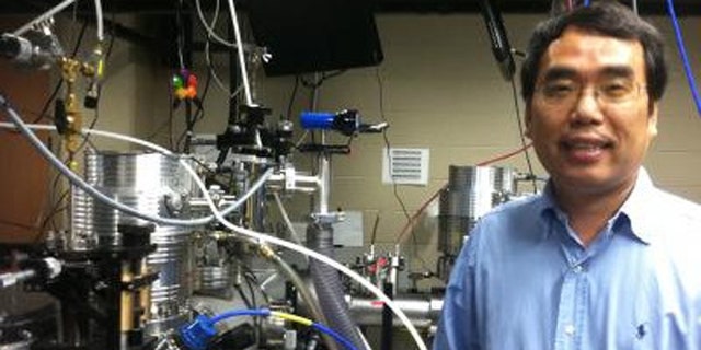 A photo of Dr. Chang, who accomplished his work at the Florida Atto Science &amp;Technology (FAST) lab.