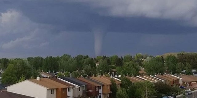 Massive 'picturesque' tornado touches down on Wyoming ...