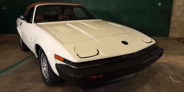 Triumph TR8