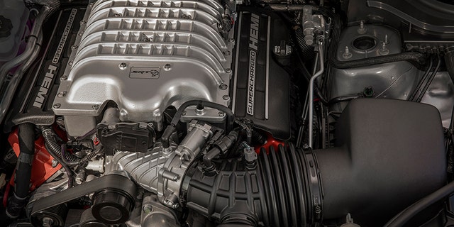 Powering the 2018 Jeep® Grand Cherokee Trackhawk is a supercharged 6.2-liter V-8 engine delivering 707 horsepower and 645 lb.-ft. of torque