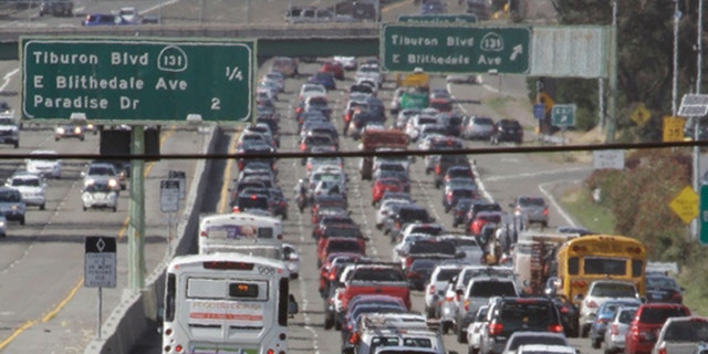More than 600,000 illegal immigrants got driver's licenses iin 2015.