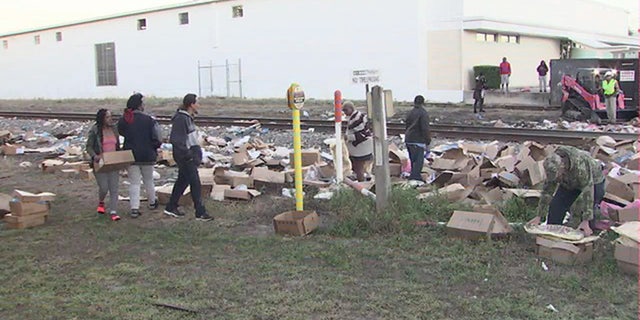 Groups came to take the food that had spilled.