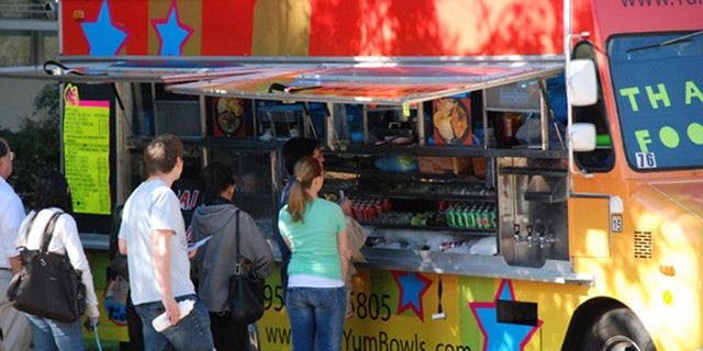The Thai-fusion Yum Yum Bowls food truck at UCLA.