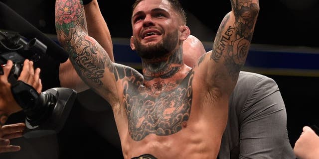 Cody Garbrandt, TJ Dillashaw Ungkap Staf Pelatih Untuk ‘The Ultimate Fighter: Redemption’