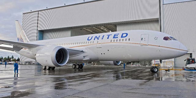 United Airlines announced Monday it took delivery of its first Boeing 787 Dreamliner over the weekend.