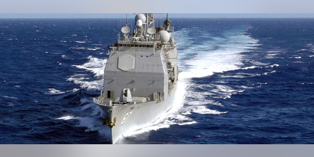 File photo: The USS Shiloh (CG-67) cruises through the waters of the South Pacific Ocean. (Credit: Getty Images)