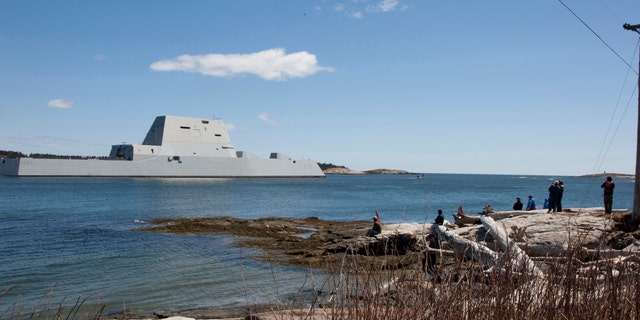 File photo: The future guided-missile destroyer USS Zumwalt (DDG 1000) departs Bath, Maine to conduct acceptance trials April 20, 2016. (REUTERS/US Navy/Handout via Reuters)