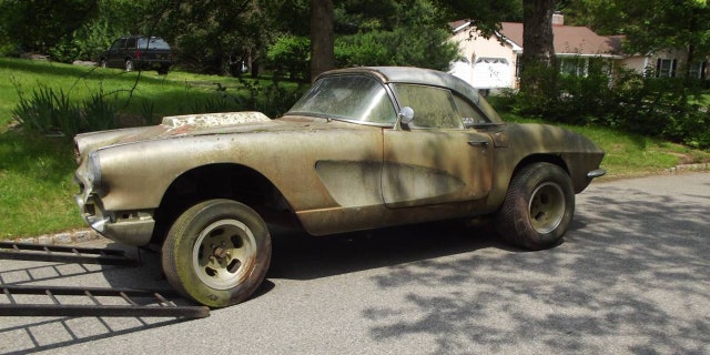 Moss-covered 1961 Chevy Corvette on Craigslist is one-of-a ...