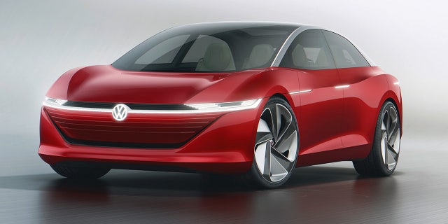 The VW I.D. Vizzion self-driving electric car will have 400 miles of range, the company says.